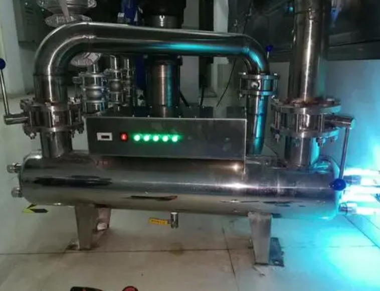 紫外線消毒器